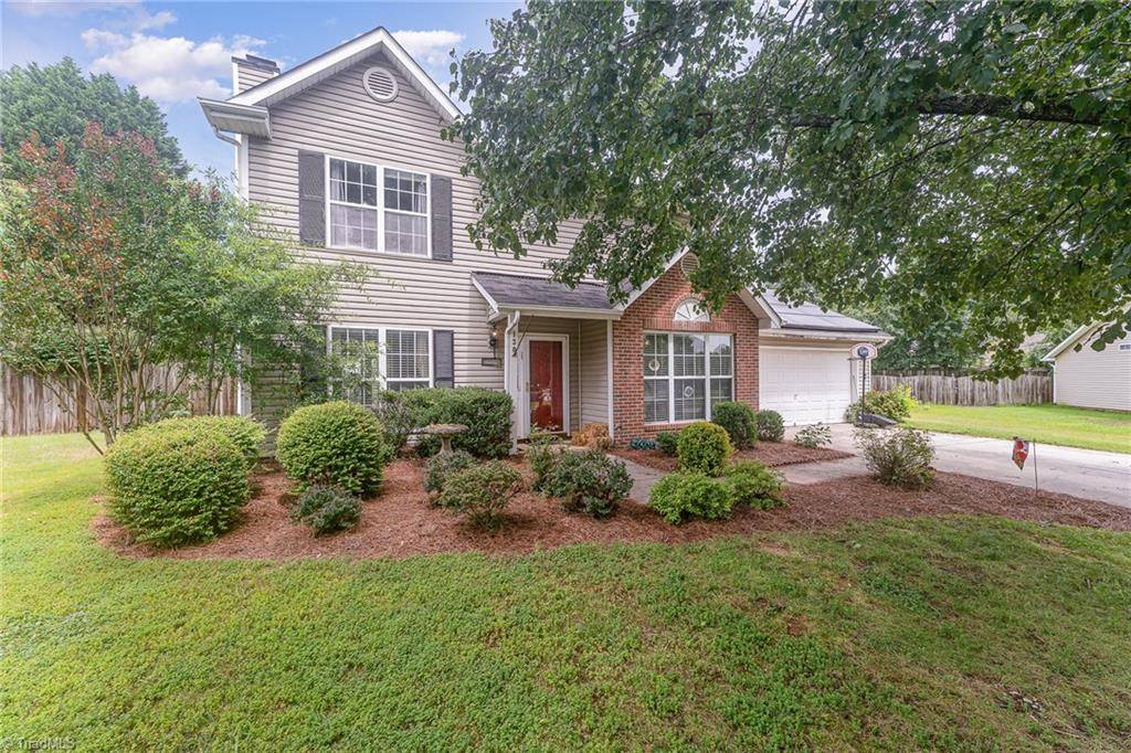 Kernersville, NC 27284,130 Birch Hill CT