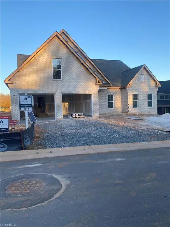 4342 Penns Meadow LN, Winston-salem, NC 27106