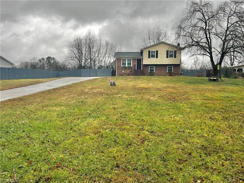 Mount Airy, NC 27030,614 White Pines Country Club RD