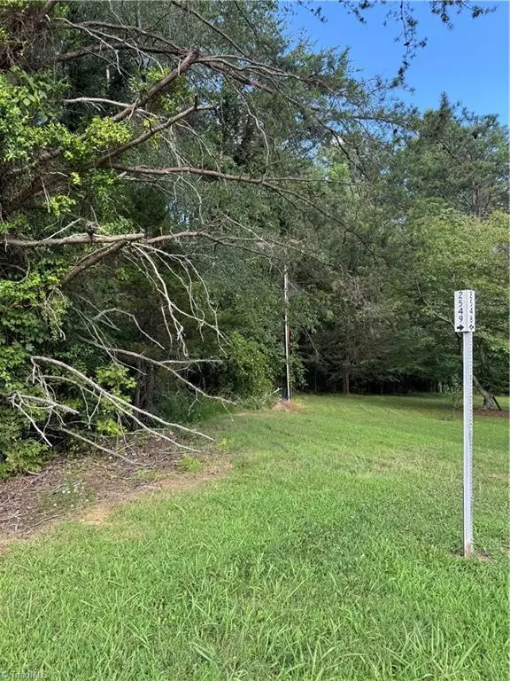 Walkertown, NC 27051,5029 Fletcher DR