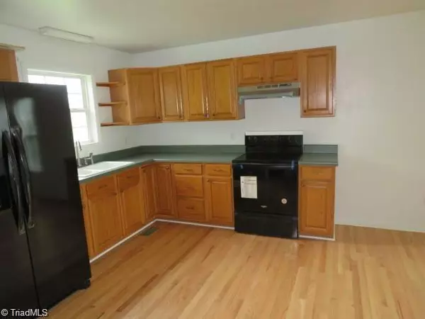 Jonesville, NC 28642,103 Shaw ST