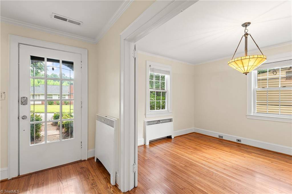 Winston-salem, NC 27103,800 Brent ST