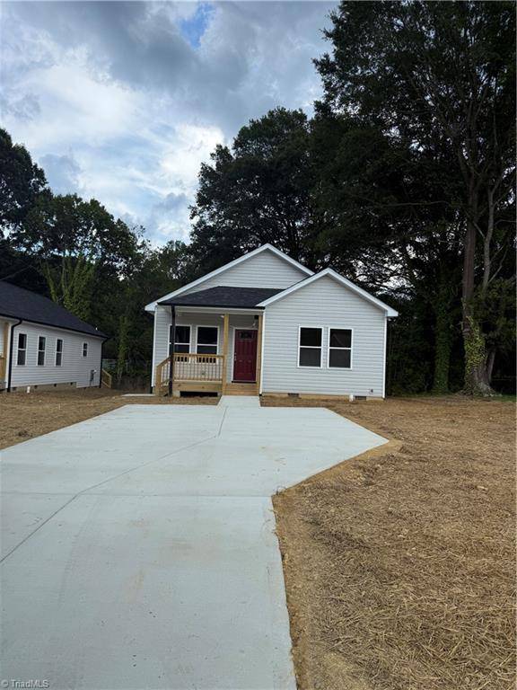 711 ROSS ST, Burlington, NC 27217