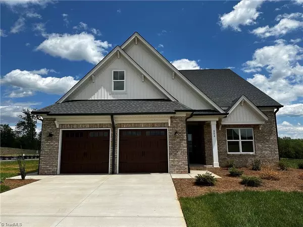 119 Jasper CT, King, NC 27021