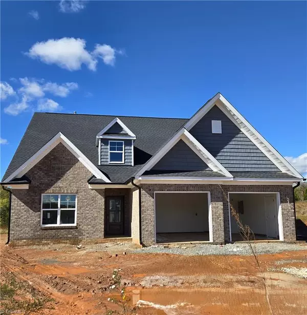 119 Jasper CT, King, NC 27021