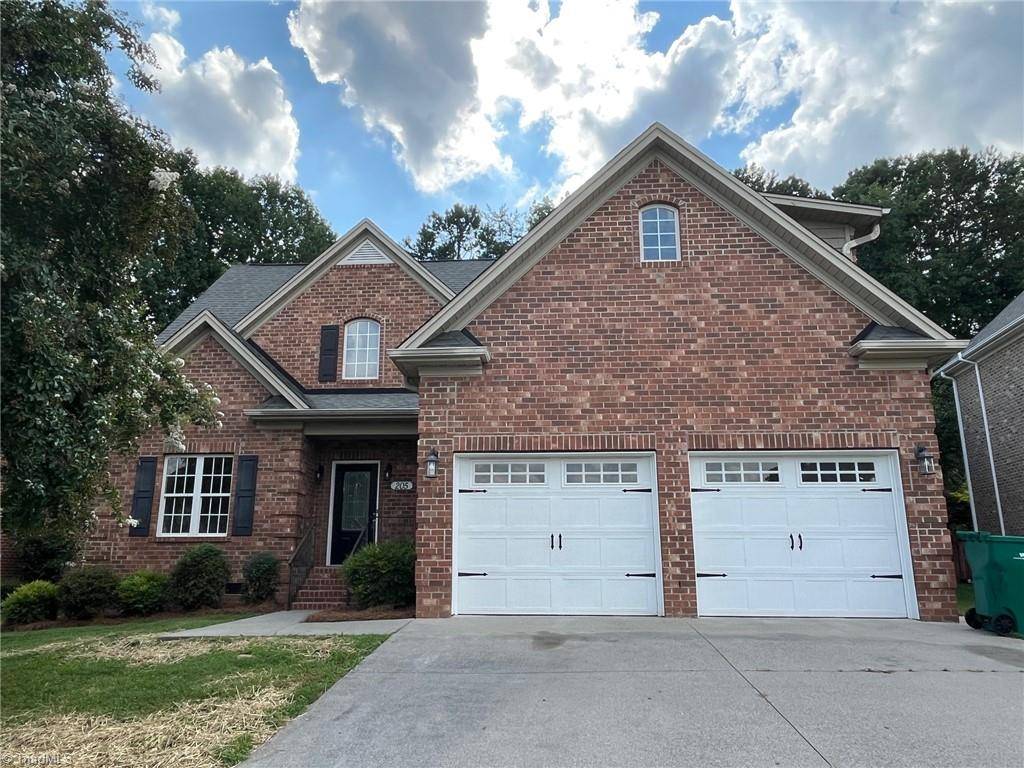 205 Cabot DR, Winston-salem, NC 27103