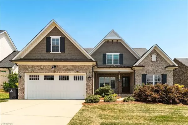 1637 Wisteria DR, Winston-salem, NC 27106