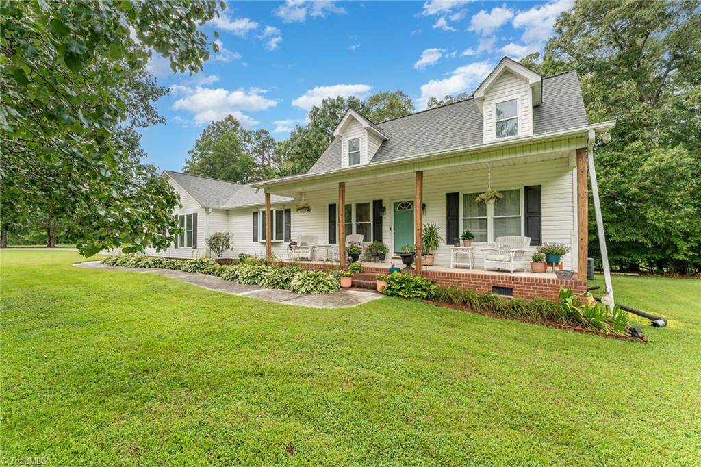 High Point, NC 27263,6030 Riverdale DR
