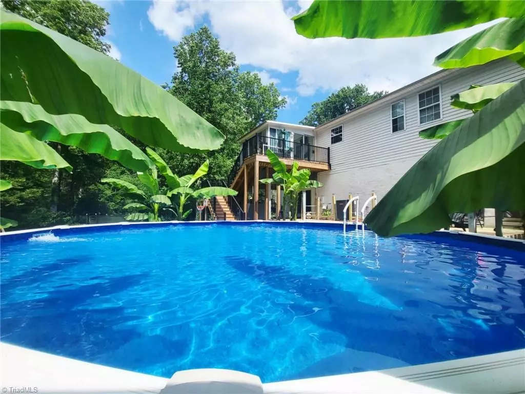 Trinity, NC 27370,4361 Forest Manor DR