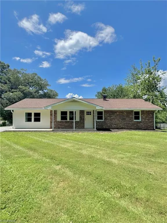 Millers Creek, NC 28651,178 Viola LN