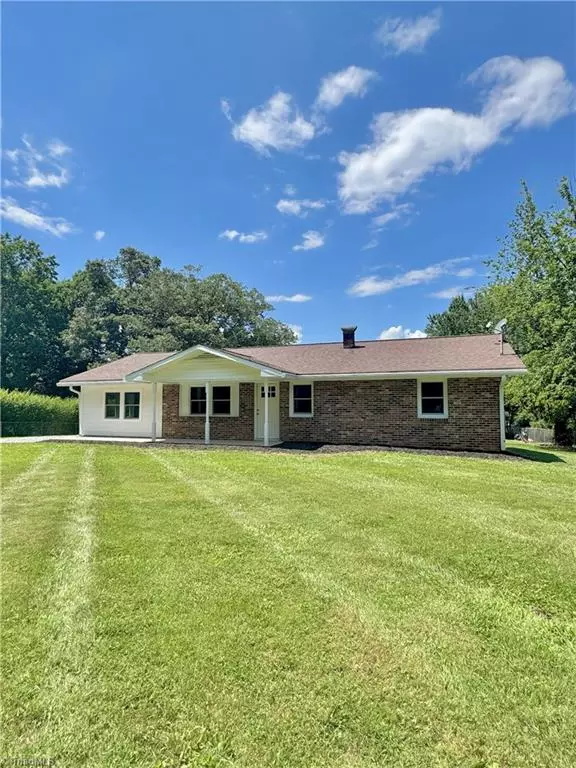 Millers Creek, NC 28651,178 Viola LN