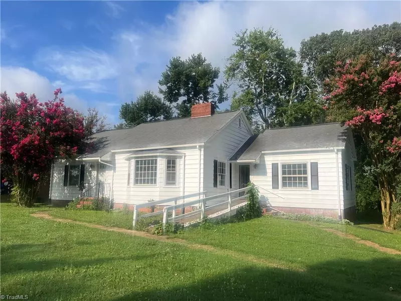 1036 Copeland School RD, Dobson, NC 27017