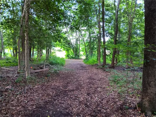 Thomasville, NC 27360,310 Lower Lake RD