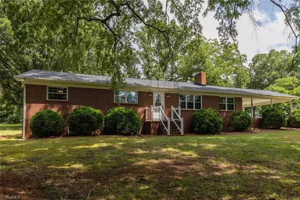 Germanton, NC 27019,2852 Rural Hall-Germanton RD