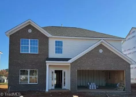 3719 Contimental SQ #370, Kernersville, NC 27284