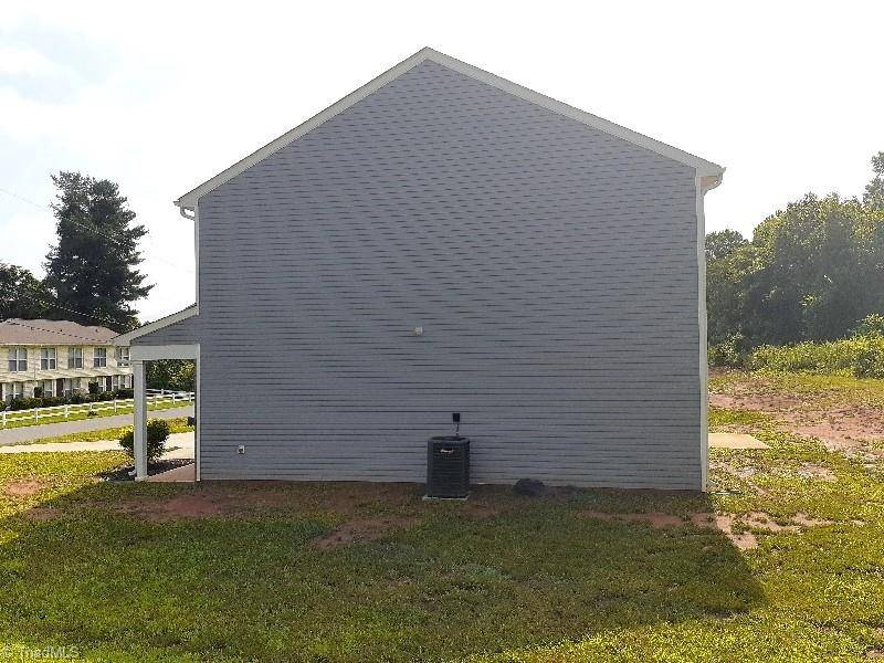 Reidsville, NC 27320,615 East ST