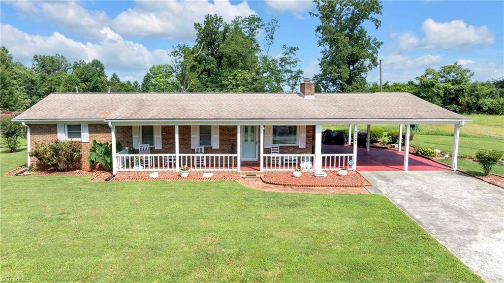 Tobaccoville, NC 27050,7121 Ridge RD