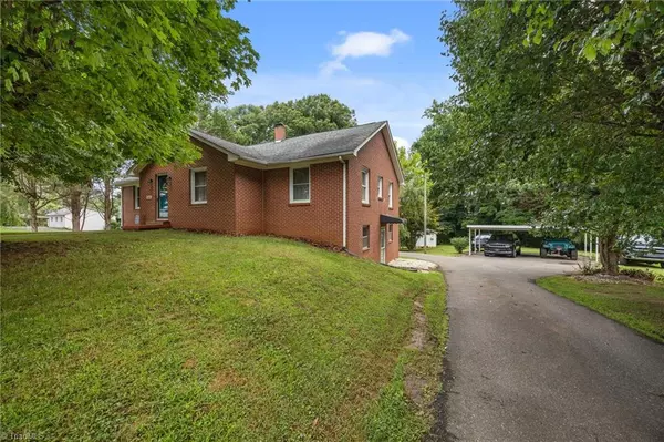 Mount Airy, NC 27030,3808 Old Highway 601