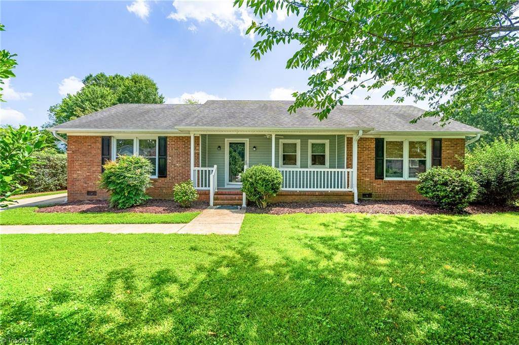 5 Windsor PL, Mebane, NC 27302