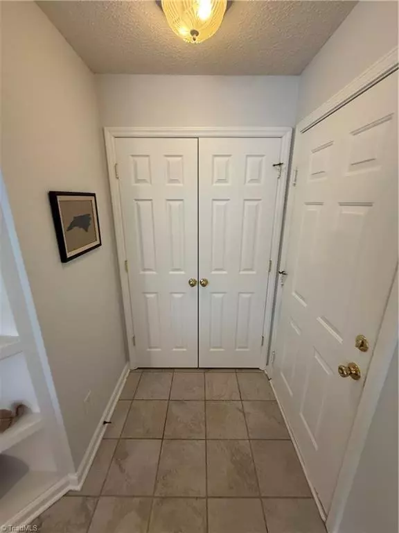 Winston-salem, NC 27106,324 Scholastic CT