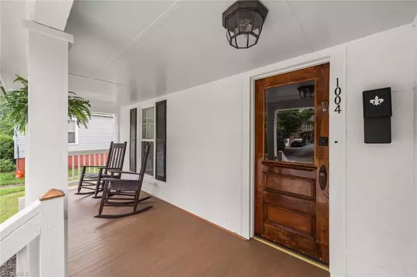 Winston-salem, NC 27101,1004 Albert ST