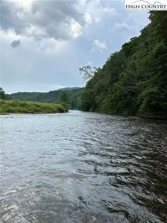 Lansing, NC 28643,972 W Deep Ford RD