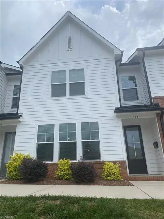 Wilkesboro, NC 28697,108 N Bridge ST