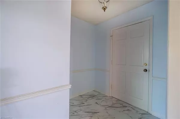 Greensboro, NC 27407,2702 Dumfries RD