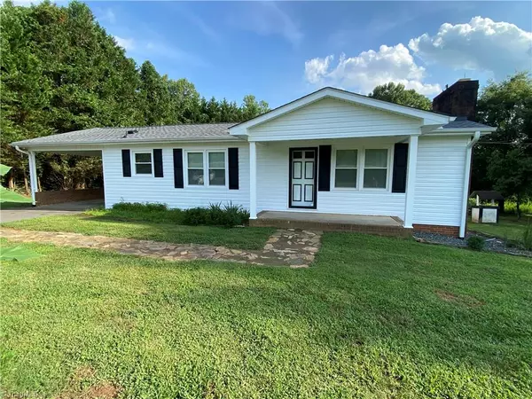 2657 Ararat RD, Ararat, NC 27007
