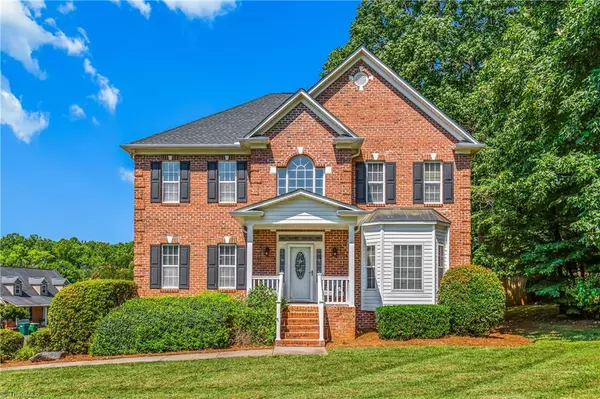 4556 Carriagebrook CT, Clemmons, NC 27012