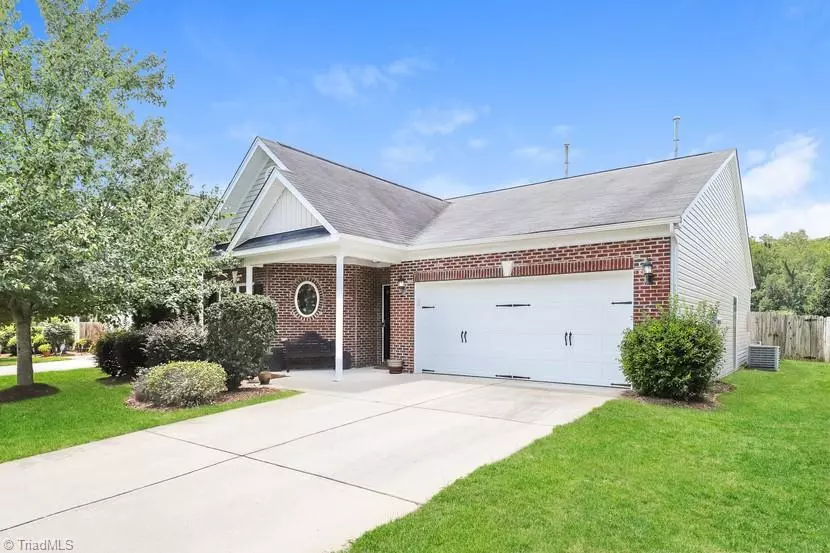 5905 Laurel Creek CT, Greensboro, NC 27405