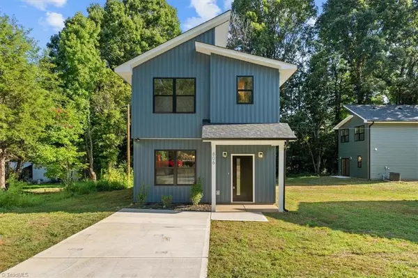 Liberty, NC 27298,806 W Dameron AVE