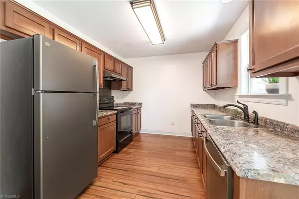 Mocksville, NC 27028,261 Raymond ST