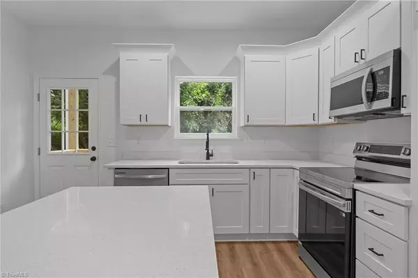 Winston-salem, NC 27107,2643 Reid ST