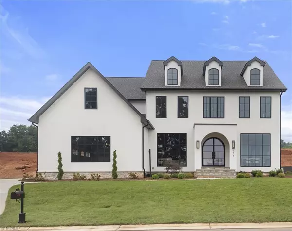 774 Royal Jasmine CT, Winston-salem, NC 27106