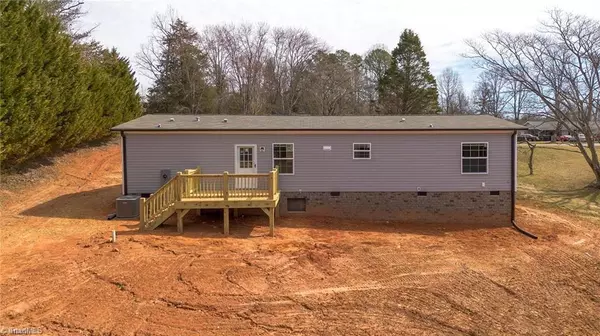 North Wilkesboro, NC 28659,607 Woodhaven RD