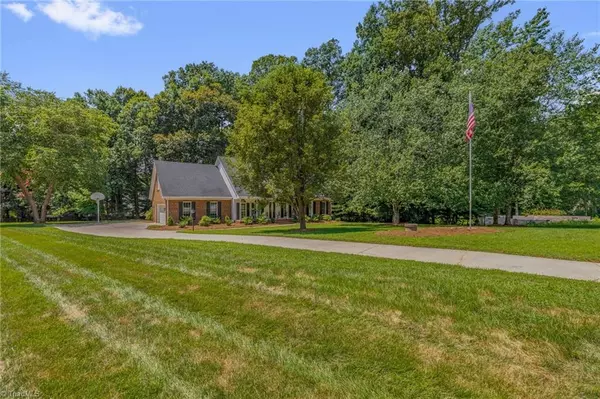 Summerfield, NC 27358,6101 Oak Glenn CT