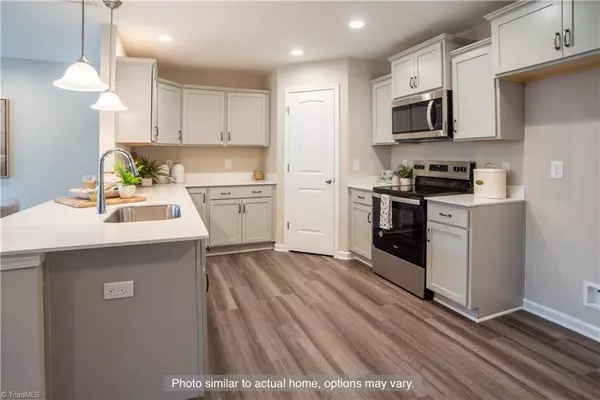 Elkin, NC 28621,106 Tallwood DR