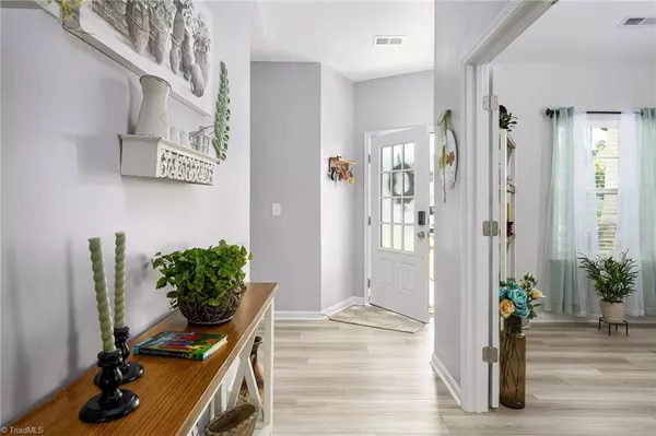 Advance, NC 27006,121 Moravian CT