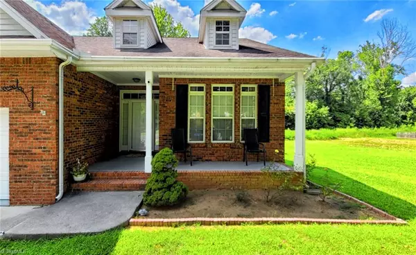 Winston-salem, NC 27106,4403 Mill Creek RD