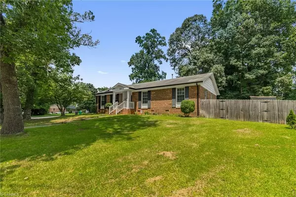 High Point, NC 27265,1932 Greenstone PL