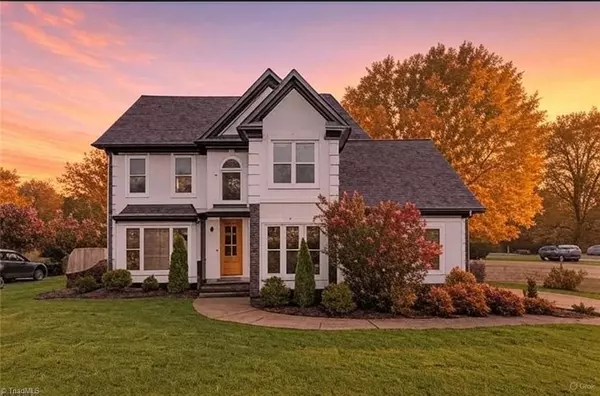2802 Norwell CT, Oak Ridge, NC 27310