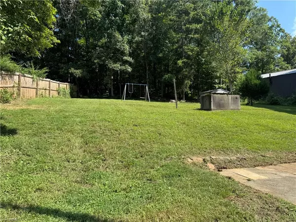 Trinity, NC 27370,5640 Plantation DR