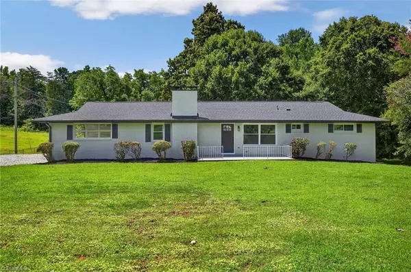 Winston-salem, NC 27107,193 Redcoat LN
