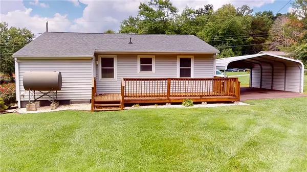 Dobson, NC 27017,205 Fowler CIR