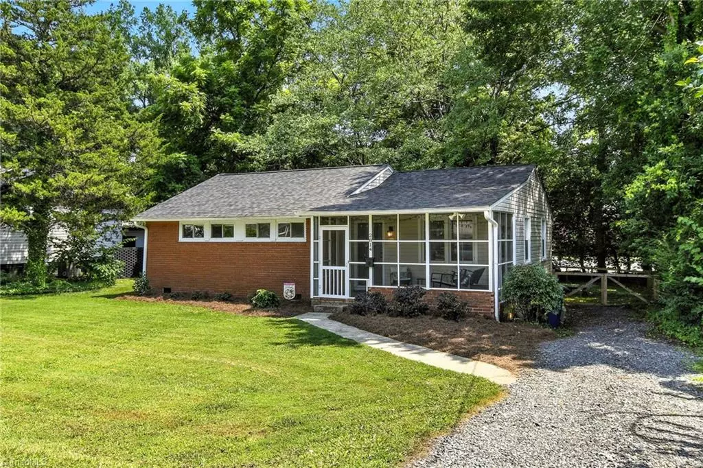 Winston-salem, NC 27103,2814 Westridge RD