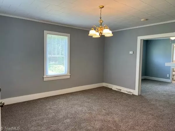 Reidsville, NC 27320,112 N Branch ST