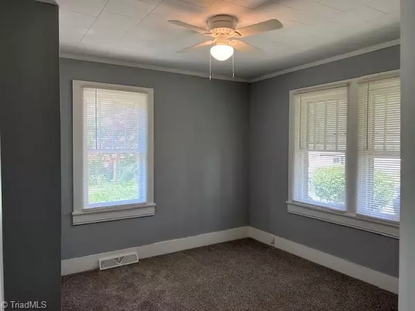 Reidsville, NC 27320,112 N Branch ST