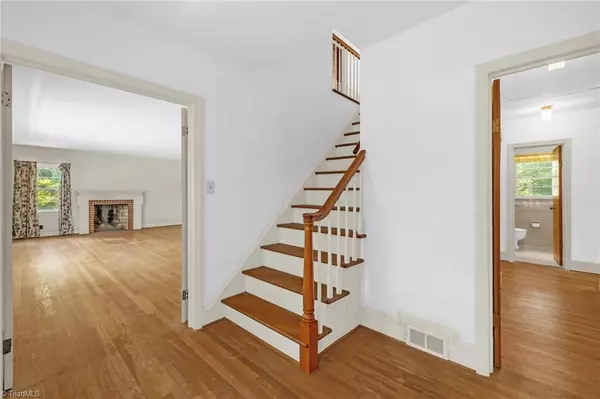 Winston-salem, NC 27106,3563 Milhaven RD