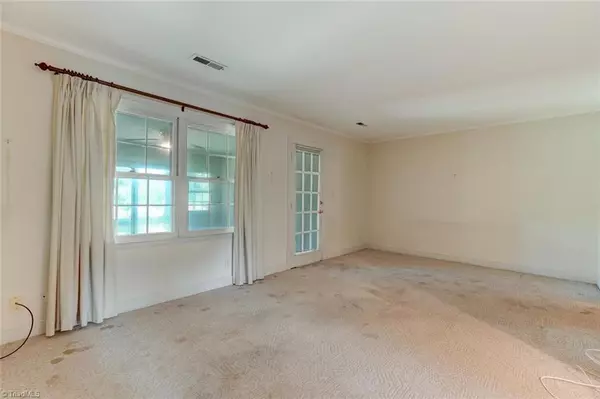 Winston-salem, NC 27103,2902 Saint Marks RD #D